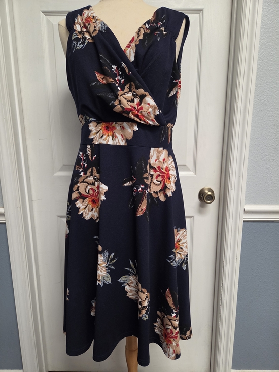 Grace Karin Dresses & Skirts - Navy Floral V-Neck A-Line Dress